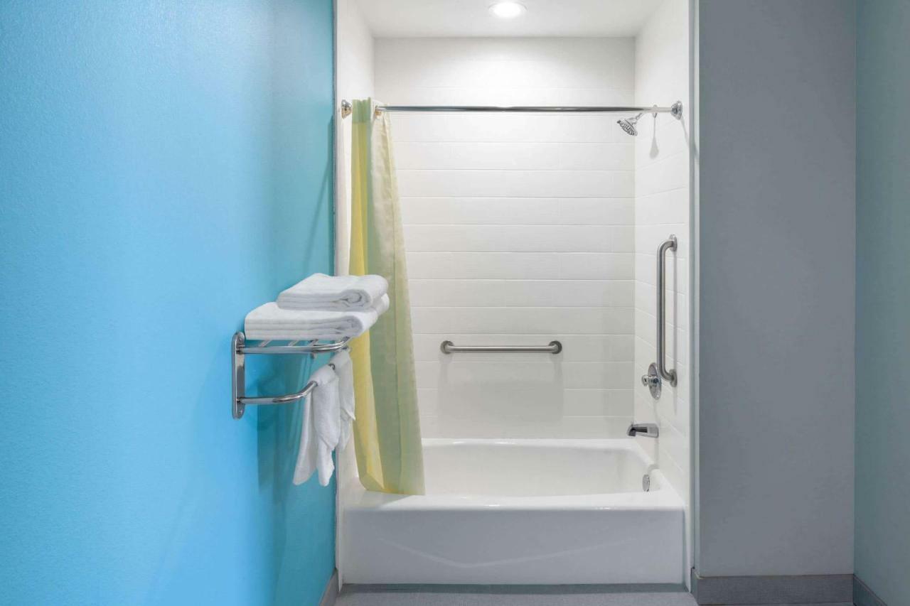 Americas Best Value Inn Houston Willowbrook Εξωτερικό φωτογραφία